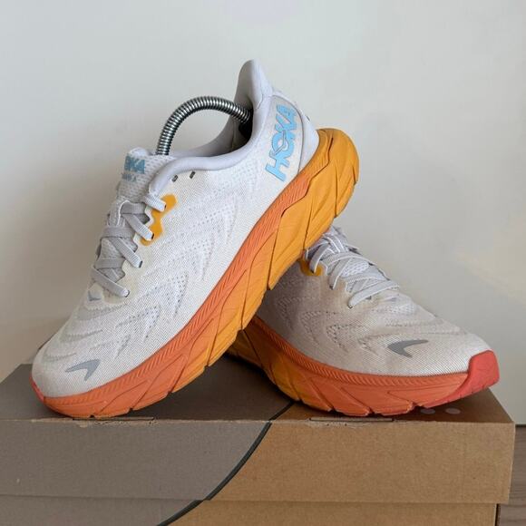 Hoka One One Arahi 6 Sunset Orange/White Women Running Sneakers- SZ 6.5 B - Picture 5 of 13